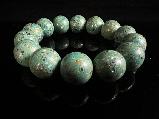 Lacquer Beads Bracelets